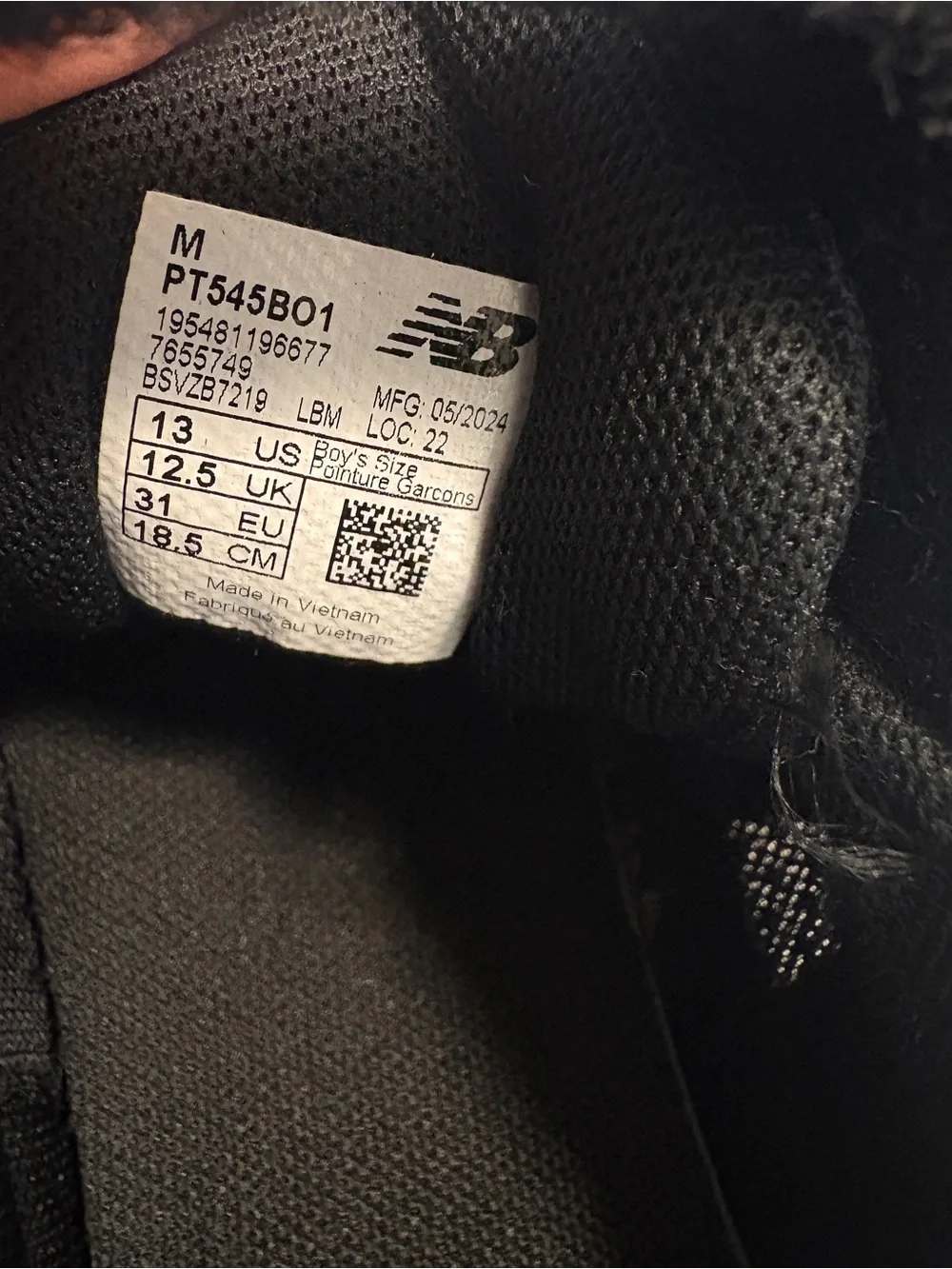 New Balance Kids Black and Silver Hook-and-Loop Athletic Sneakers